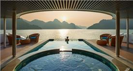 Du thuyền Capella Lan Hạ